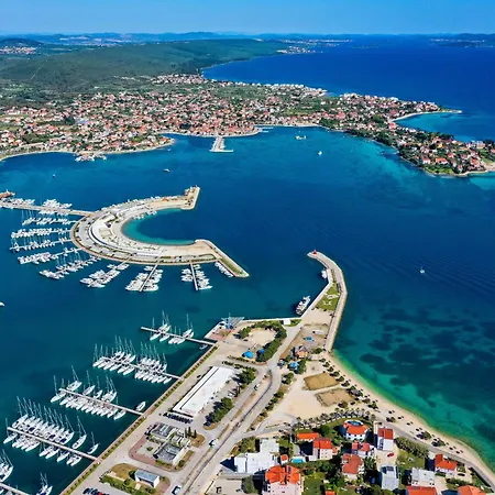 Appartement By The Sea Sukosan, Zadar - 27904 Sukošan